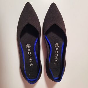Rothys points. Size 9.5